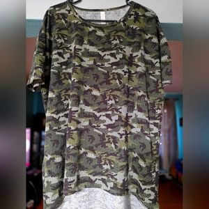 Lularoe Irma top